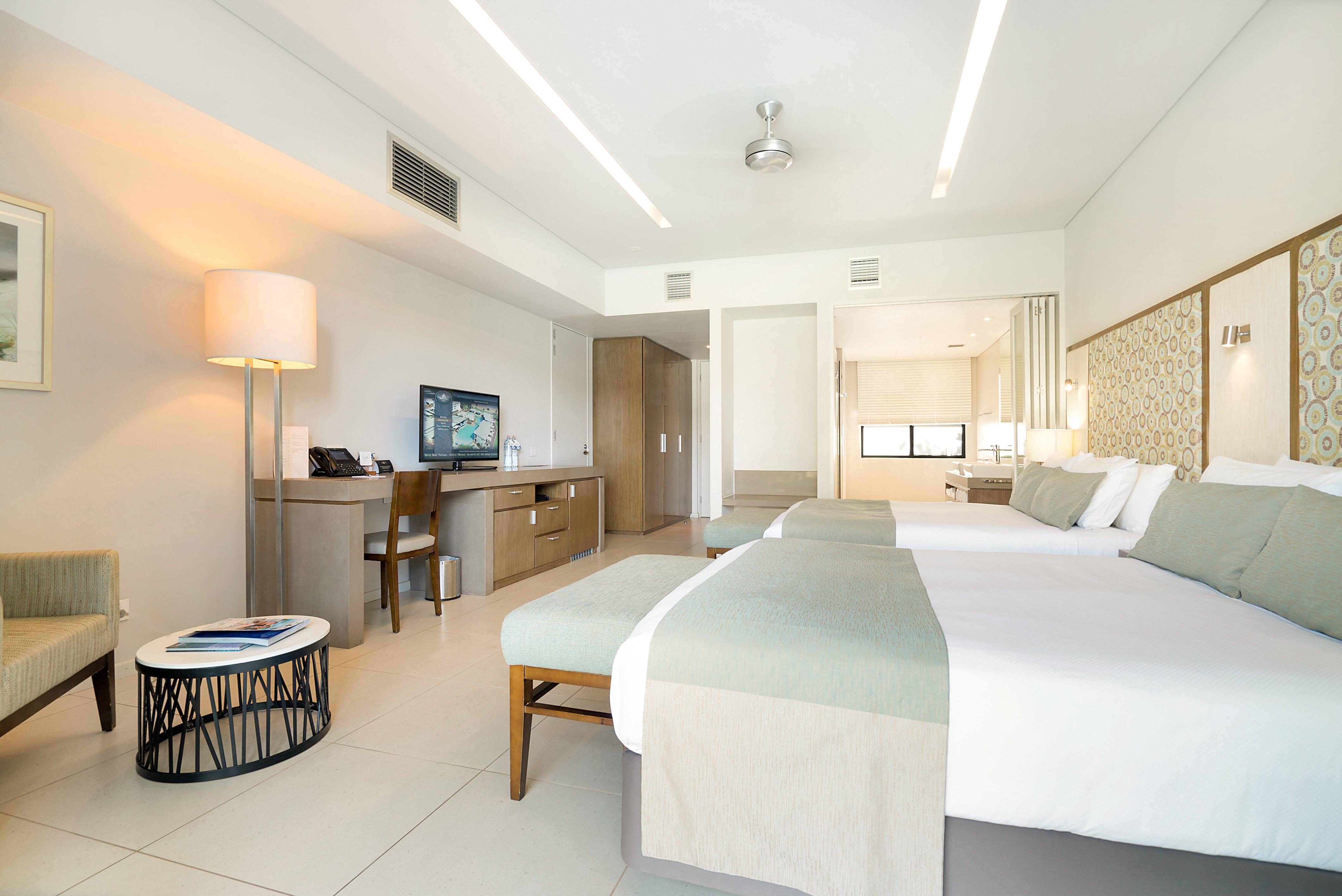 Mindil Beach Casino Resort Darwin Esterno foto Deluxe room