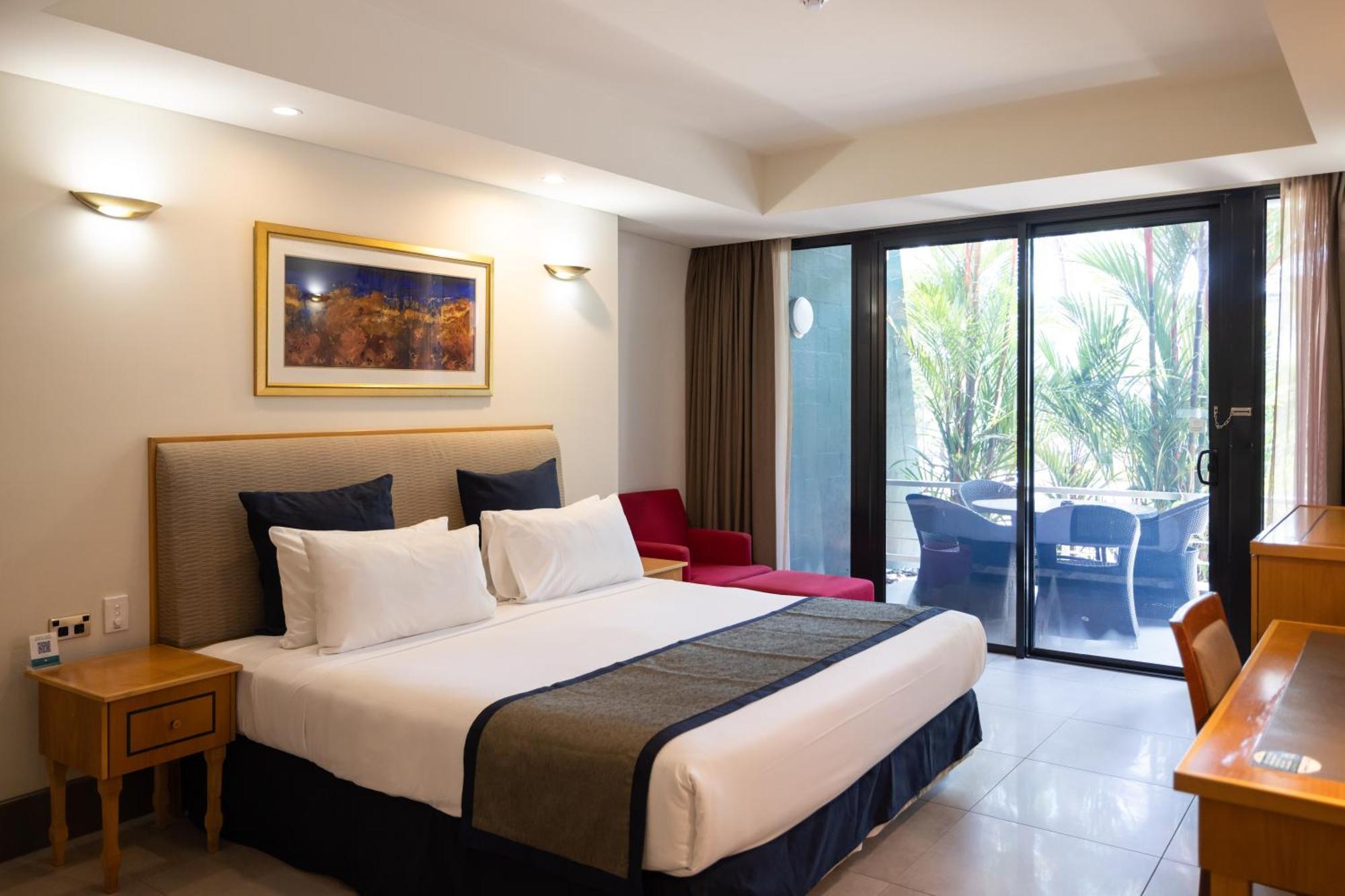 Mindil Beach Casino Resort Darwin Esterno foto Deluxe Room