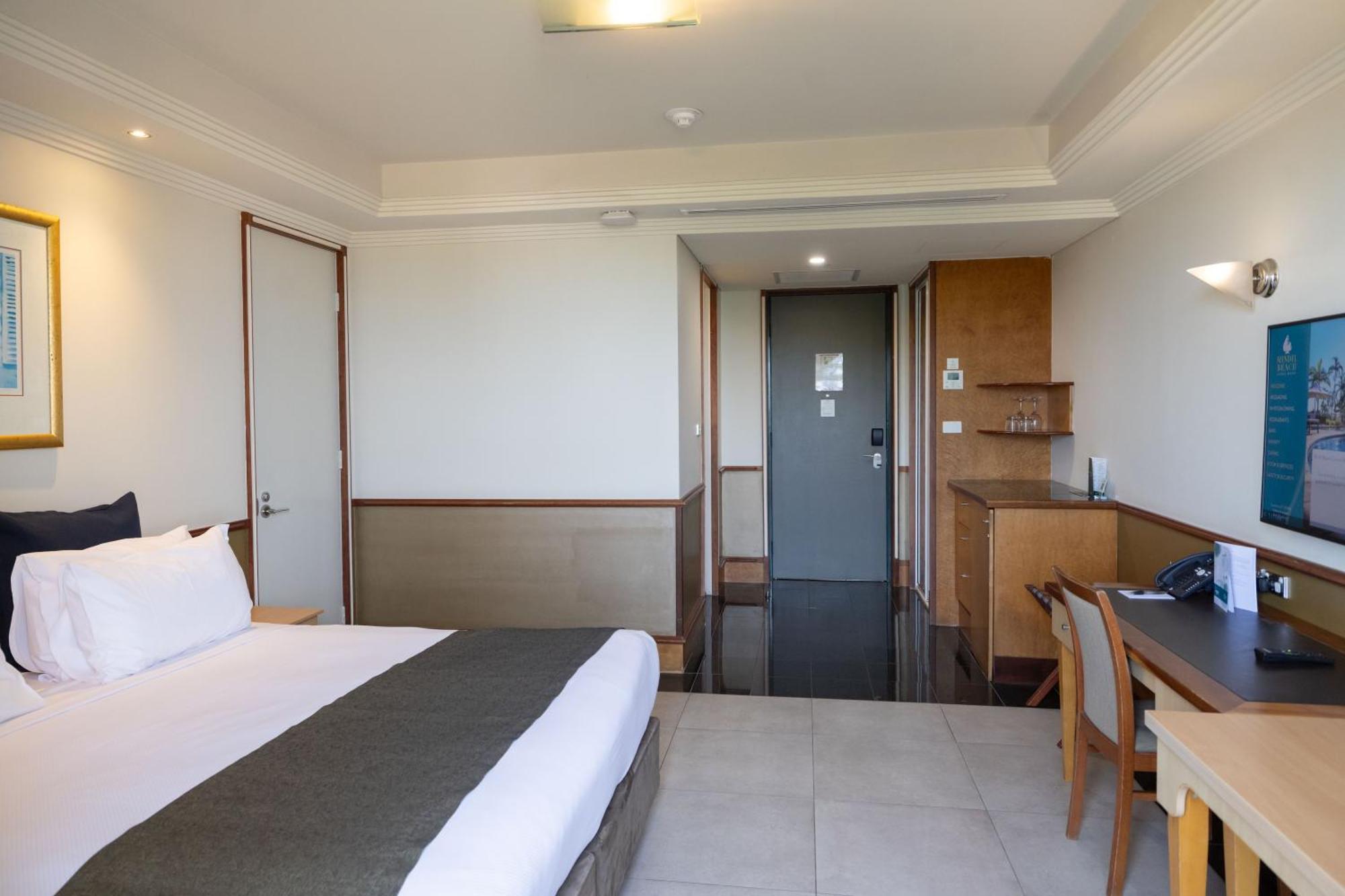 Mindil Beach Casino Resort Darwin Esterno foto A room at the hotel